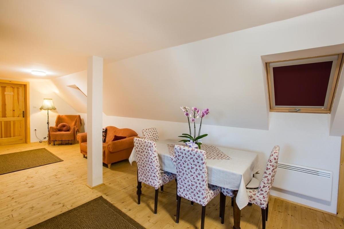 Bakony-Cinca Vendeghaz Hotell Szentgál Exteriör bild