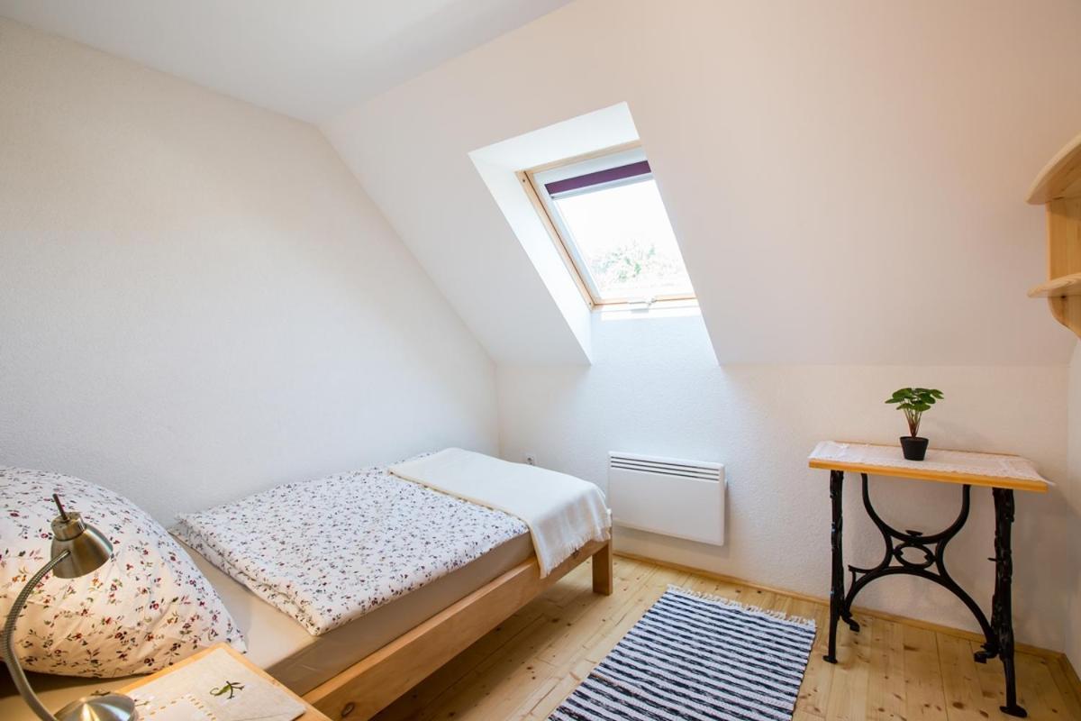 Bakony-Cinca Vendeghaz Hotell Szentgál Exteriör bild